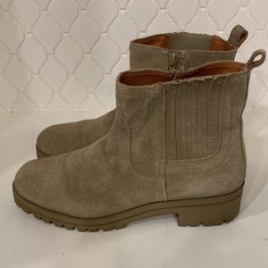 Size 9 Lucky Brand Suede Boots